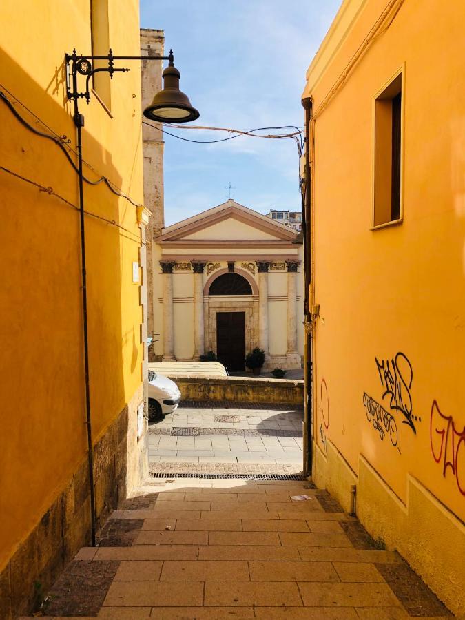 Apartment Vsg25 Nel Centro Di Cagliari Eksteriør billede