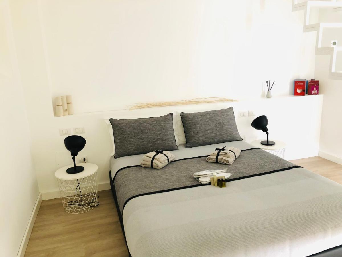Apartment Vsg25 Nel Centro Di Cagliari Eksteriør billede
